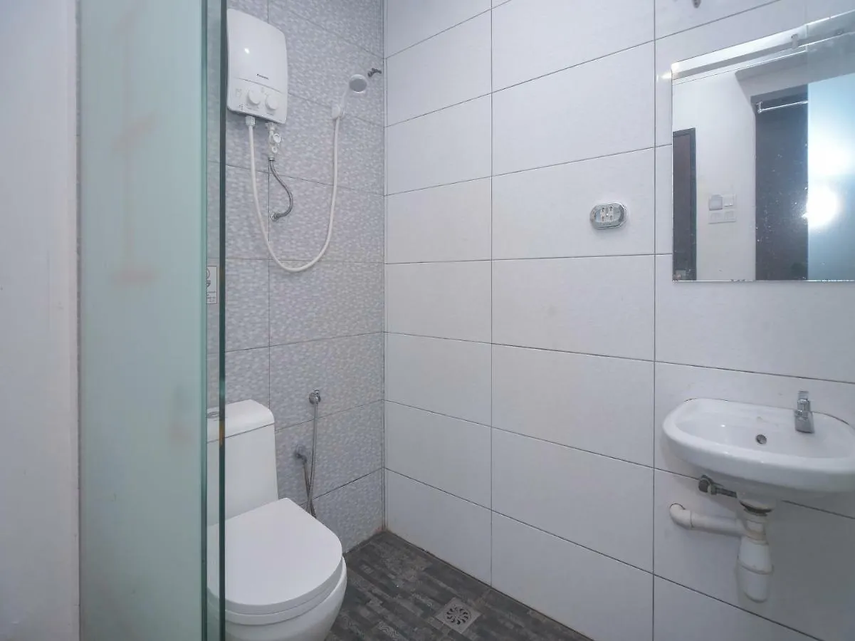 Oyo 44052 Seven Hotel Bukit Mertajam Malajsie